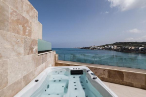 Duplexpenthouse Seafront With Hot Tub By Homely